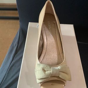 Open toe, never worn in box